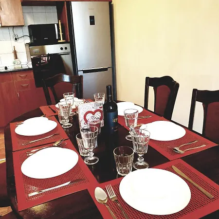 Apartmán Jasmine Metro Station, 2bdr, Free Parking *