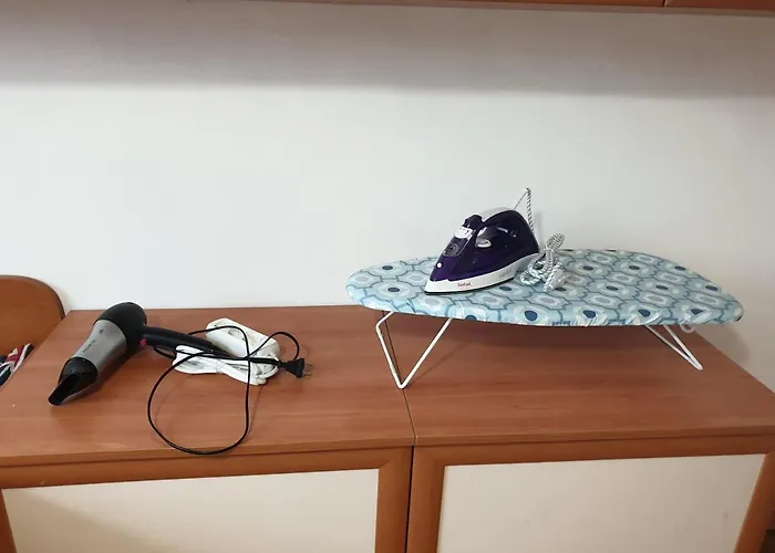 Jasmine Metro Station, 2bdr, Free Parking * София