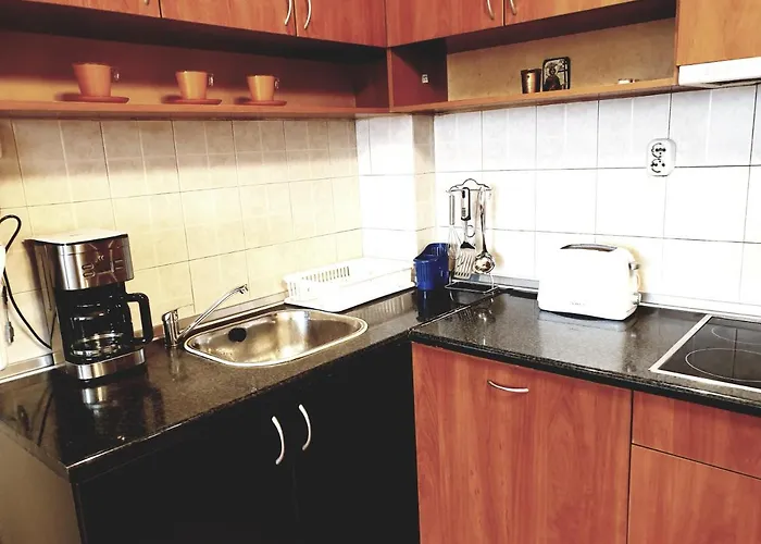 Jasmine Metro Station, 2bdr, Free Parking Апартаменты София