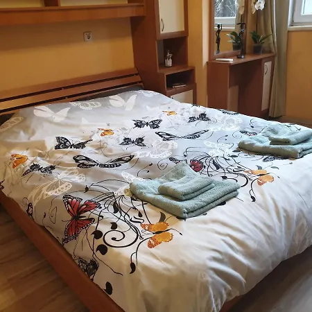 Jasmine Metro Station, 2bdr, Free Parking *