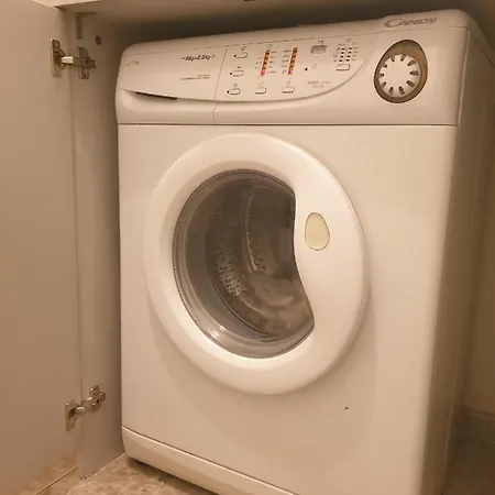 Jasmine Metro Station, 2bdr, Free Parking Sofia